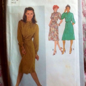 Vintage Late 1970s Dress Pattern // Simplicity 9282 &gt; Size 16 &gt; Unused