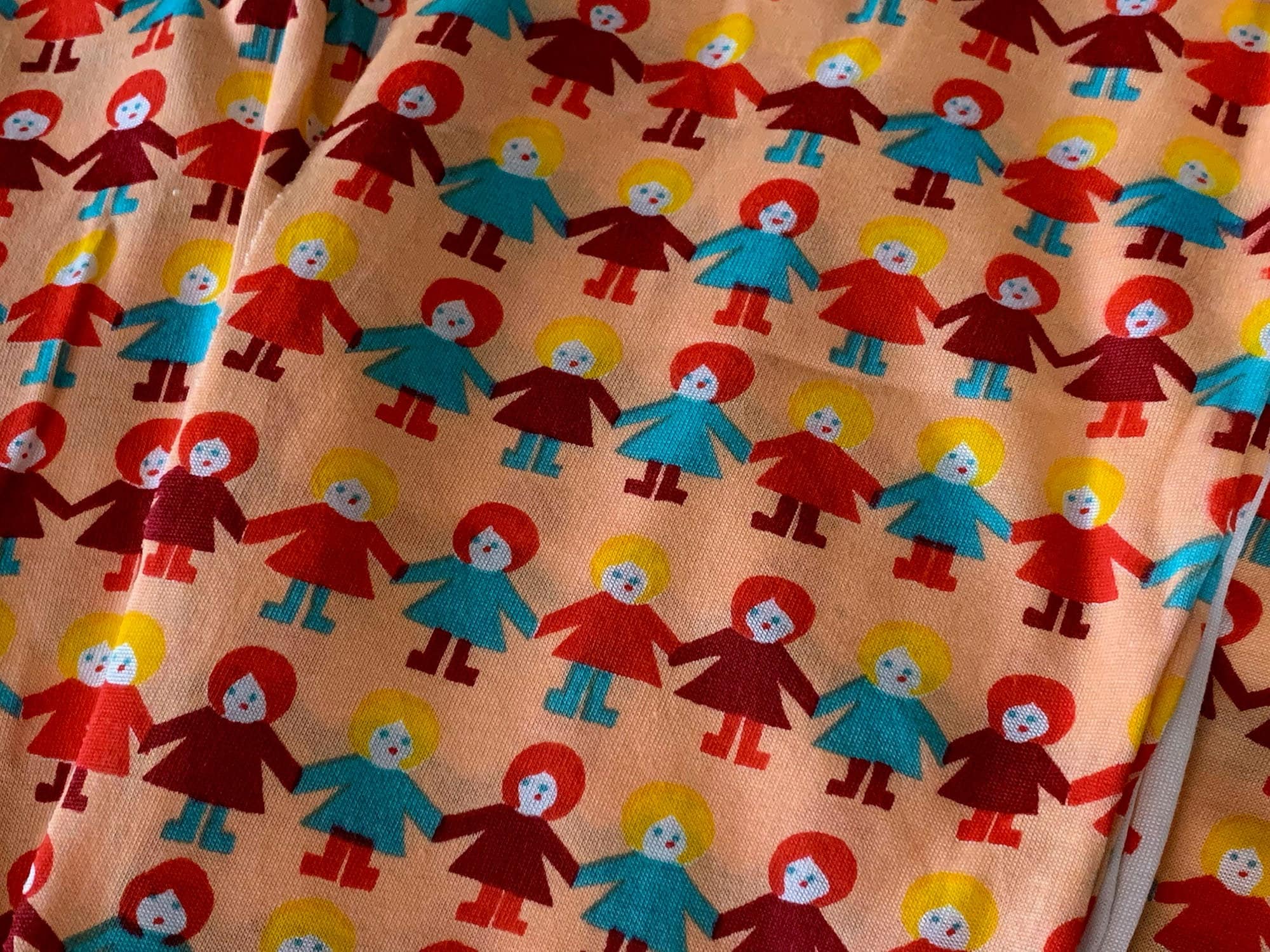 Vintage Children's Novelty Print Tricot Fabric Scraps // many pcs avail > conversational paper chain kids- peach orange, red, teal, yellow
