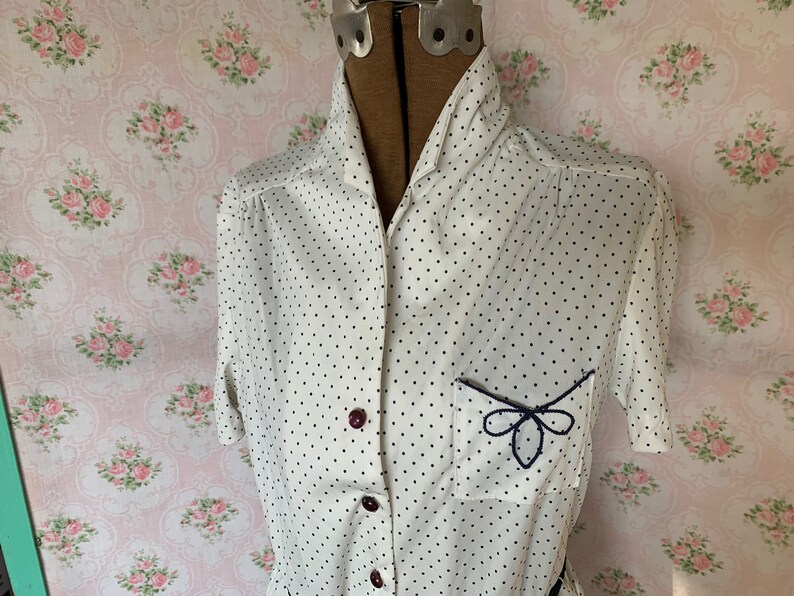 Vintage 1970s Polka Dot Shirtdress Size 13 wearable polyester button down skater dress navy blue dots and rope belt
