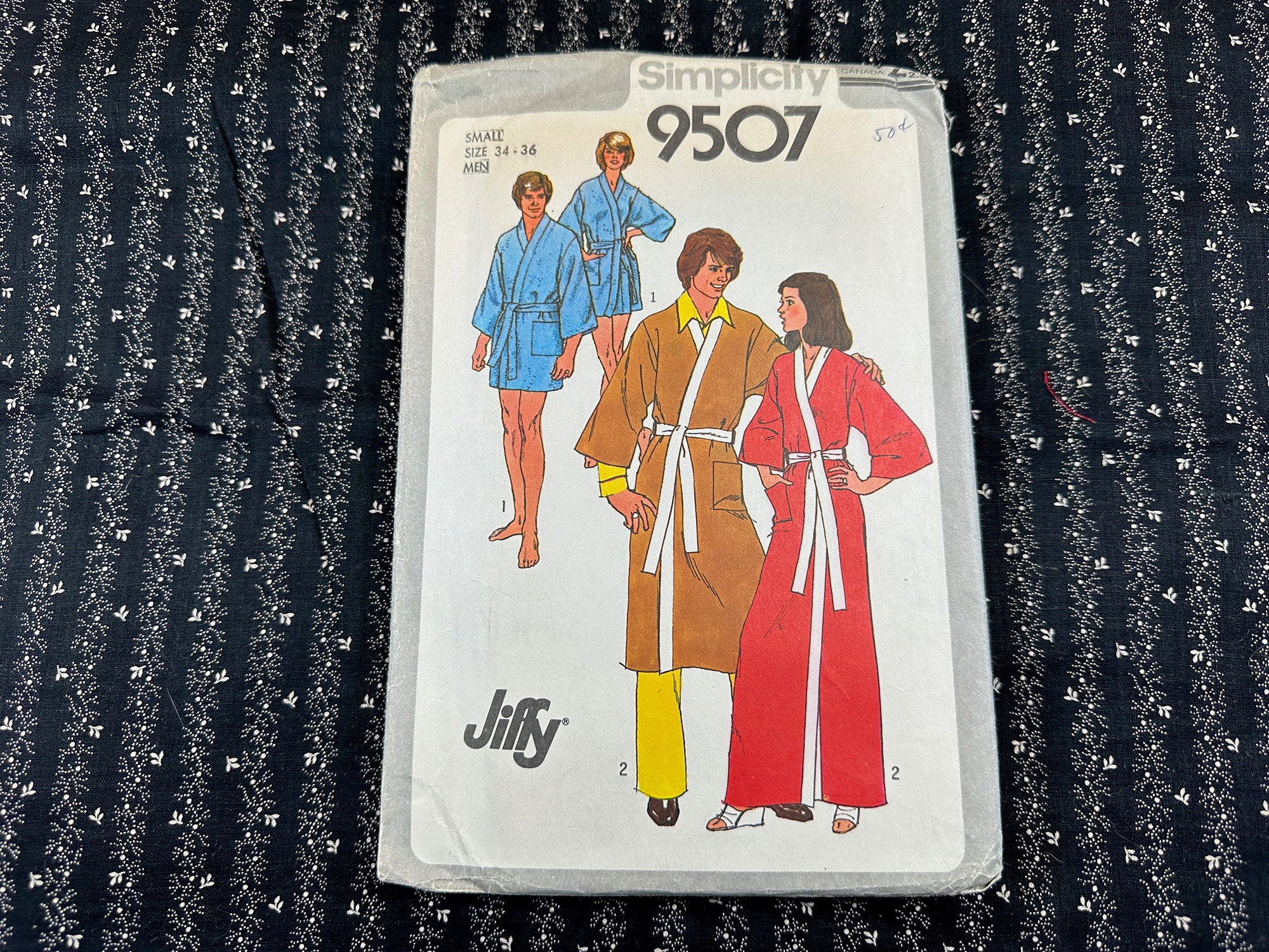 Vintage 1970s-1980s Kimono Robe in Two Lengths Pattern