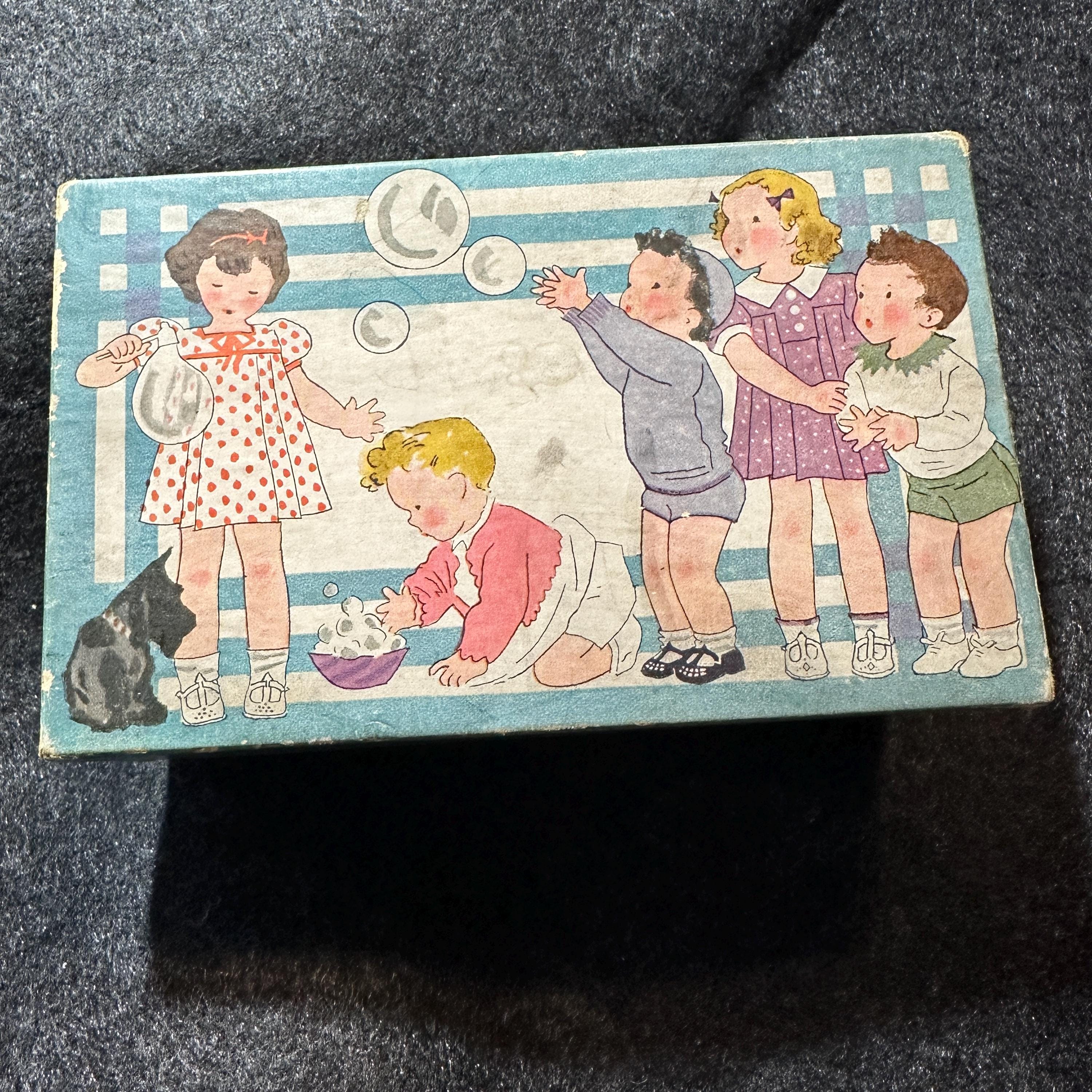 Antique Vintage 1930s Bouncing Baby Shoe Box & Shoes // 4