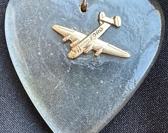 Vintage 1940s Lucite Heart Sweetheart Pendant W/ford Airplane // 1