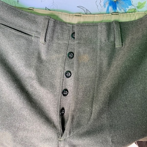 Antique Vintage 1940s-1950s Grey Wool Pants // 30x31.5, 30&quot; waist, 31.5&quot; inseam &gt; button fly placket, watch pocket, good quality, US Army