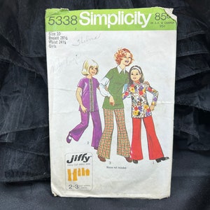 Vintage 1970s Girls' Tunic and Bell-Bottom Pants Pattern // Simplicity 5338 > Sz 10 > shirt, top, wide leg pants