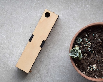 Handcrafted American Maple Pen Box: Personalized Wooden Gift