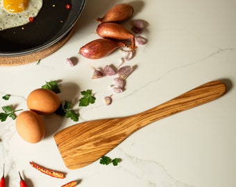 Olive Wood Traditional Spatula