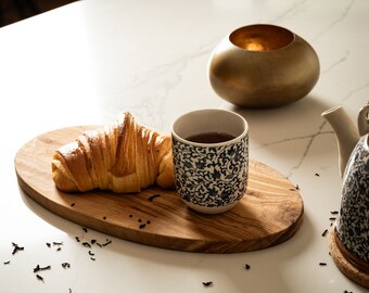 Olive Wood 25cm Oval Serving Board