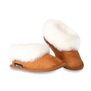 Little Kids Merino Sheepskin Slippers image 1