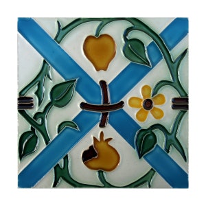 Handmade Hispano Arabe Relief Tiles SN26