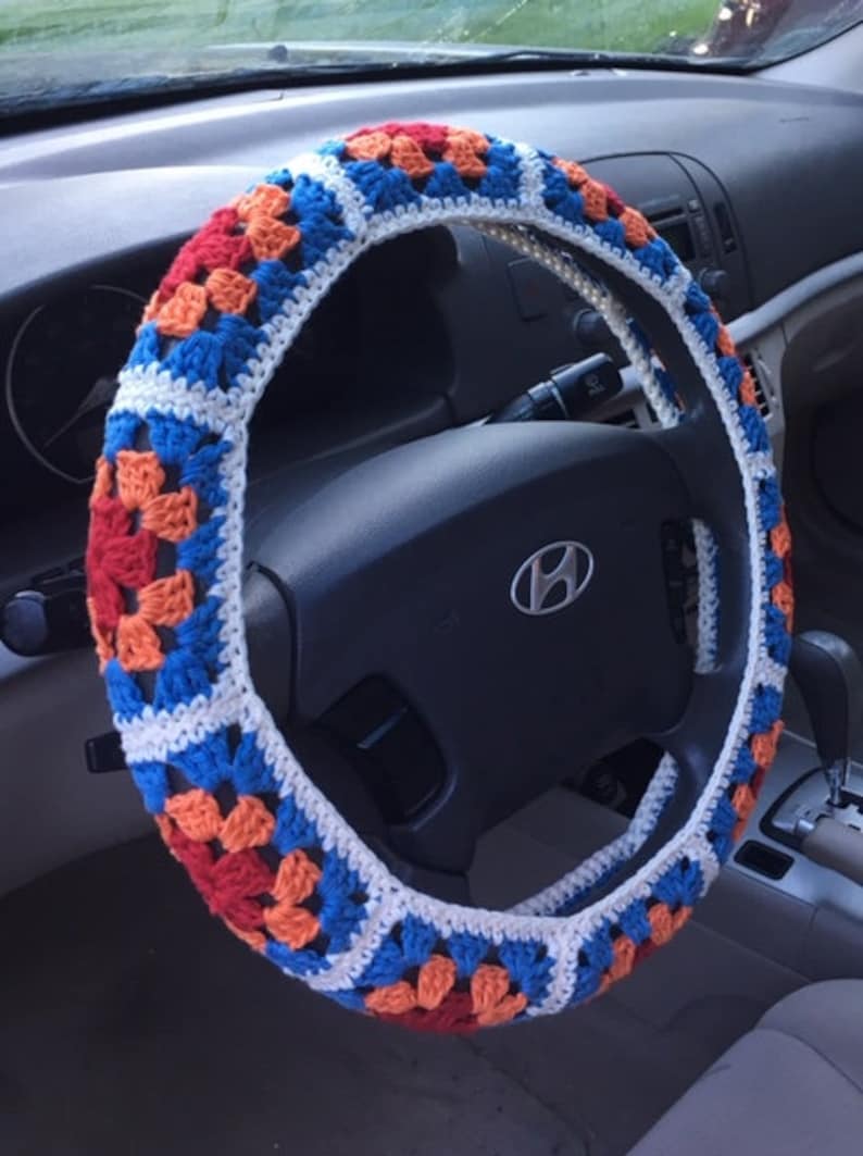 CROCHET PATTERN Granny Square Steering Wheel Cover image 3