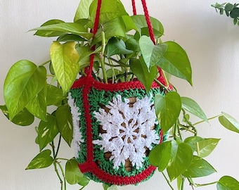 Snowflake Plant Hanger Crochet Pattern