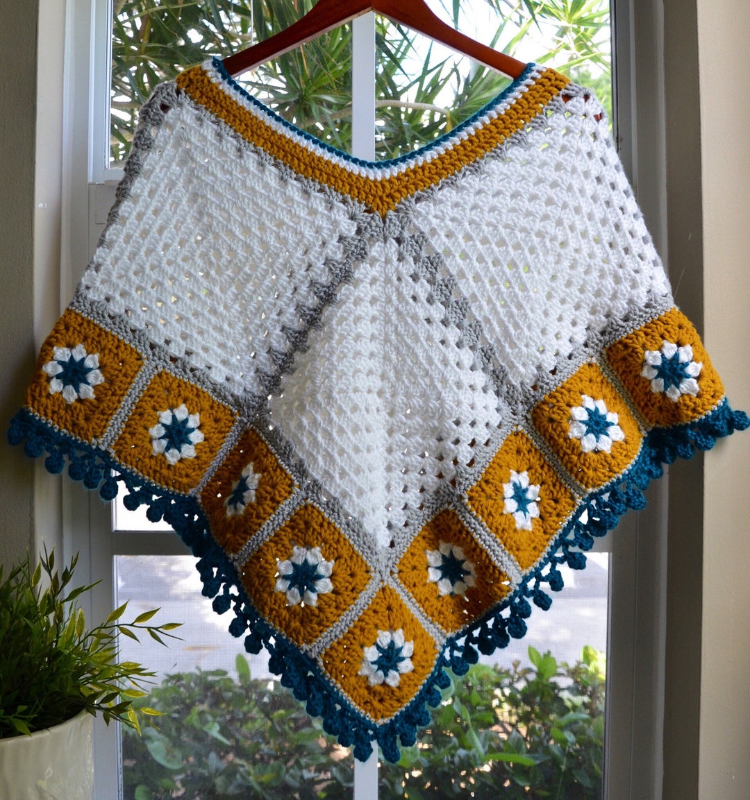 arroz Representar Mártir PATTERN The Granny Poncho Crochet Pattern - Etsy España