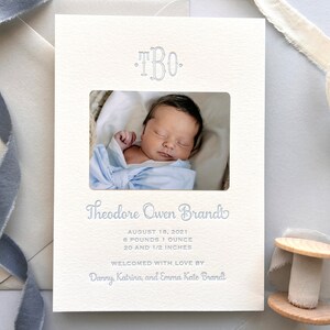 Anuncios de nacimiento de bebé tipográficos con fotos - 50 tarjetas planas con sobres - 1 color de tinta - personalizado, niño Moderno, recién nacido, Clásico BA111