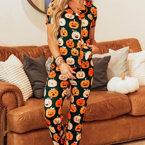 Orange Halloween Pattern Short Sleeve Shirt Pajama Set