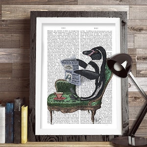 Penguin print - PENGUIN & NEWSPAPER penguin décor penguin gift penguin wall art cute penguin penguin poster penguin illustration Penguin art