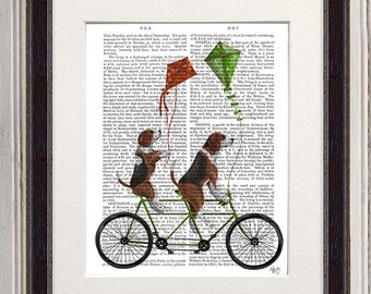 Stampa artistica di una bicicletta tandem con cane Beagle - Pagina di un libro antico
