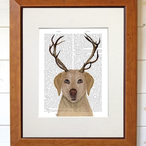 Yellow Lab and Antlers 2 - Yellow Labrador regalo funny dog print cabin décor yellow labrador wall art labrador poster
