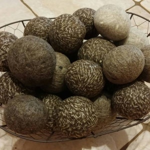 100% wool dryer balls (3 per order)