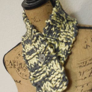 ONLY ONE Yellow and Gray Chunky Winter Knit Button Cowl