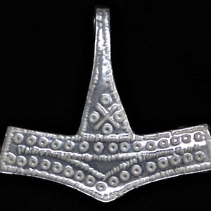 Sterling Silver Traditional Viking Romesdal Thor&#39;s Hammer
