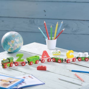 Tren de alfabeto de dinosaurio personalizado, tren de letras, bautizo, tren de juguete de madera, tren de juguete de madera brillante pintado, tren de bautizo, dinosaurios