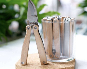 Personalized Pocket Pruner Multi Tool: Engraved Beechwood Handle