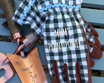 Personalized Green Gingham Garden Gloves - Frilled Cuff - Gardening Gift