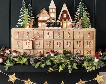 Personalized Wooden Light-Up Advent Calendar: Festive Winter Scene-Calendrier de l’avent 2025- keepsake