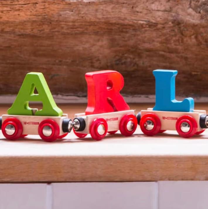 Atoylink Tren De Madera Para Niños - 25 Piezas Con Vías, Animales De Circo Y Vagones Magnéticos - Juguete Educativo Montessori Para Niños De 3 A 6 Años