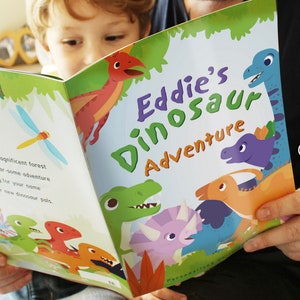 https://www.mydearpoppet.com/de/listing/631999949/dinosaurier-abenteuer-buch-buch-fur-ein-kind-geburtstag?ref=shop_home_active_2