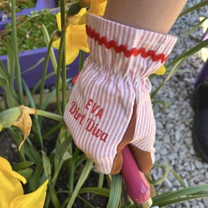 Gepersonaliseerde geruite tuinhandschoenen - met gegolfde manchet - tuincadeau