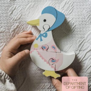 Personalisierte Jemima Puddle Duck Holzpuzzle - Vollständig lizenziert - Kleinkindpuzzle- große Teile- individuelle Geschenktüte