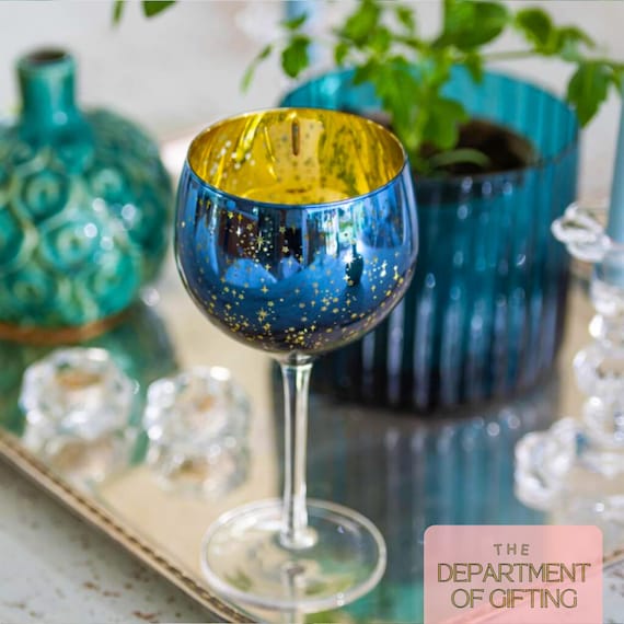 Handgefertigtes Blue Star Gin Glas: Galvanisiertes himmlisches Cocktailglas