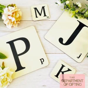 文字タイルコースター - イニシャルモノグラム、アルファベットギフト