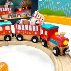 Personalised Circus  Train, Letter Train,Wooden Toy Train, Painted bright Wood Toy Train, Christening Train, Circus Animal,geburtstagszug