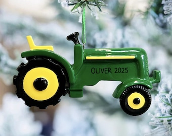 Traktor Dekor-personalisierte Dekoration, Traktor Dekoration, Weihnachtskugel, hängende Kugel, personalisierter grüner Traktor