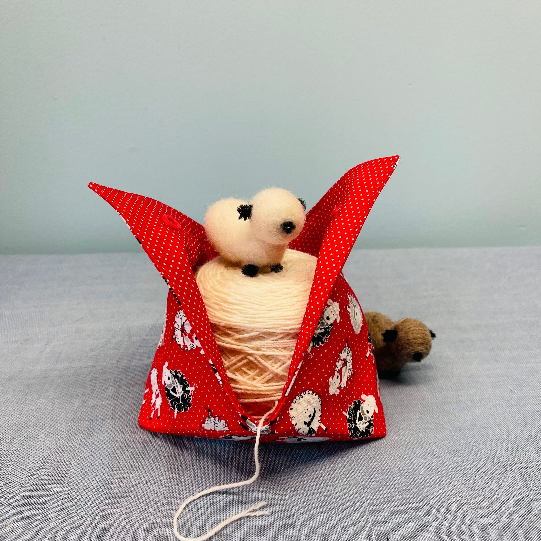Yarn Keeper Bento Style Fabric Yarn Bowl Tiny Tossed Sheep Etsy