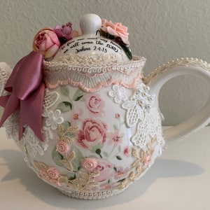 Teapot - Shabby Chic Teapot - Mothers Day Gift - Wedding Shower Centerpiece - Teapot Centerpiece - Altered Teapot