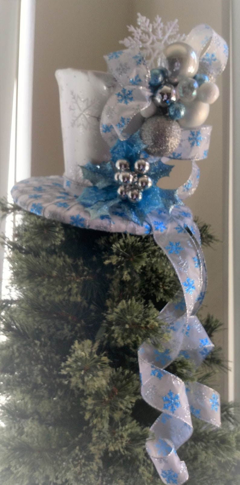 Blue And White Tree Topper Hat Top Hat Centerpiece Snowflake Top