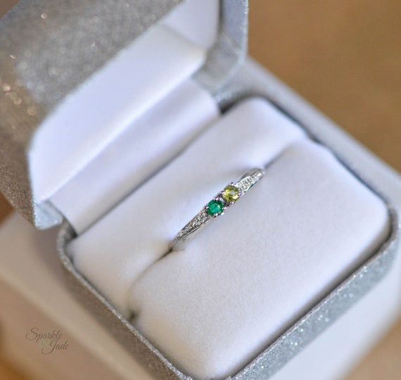 Genuine Diamond Accented Mother's Family Birthstone Ring Genuine Diamond Accented Mother's Family Birthstone Ring