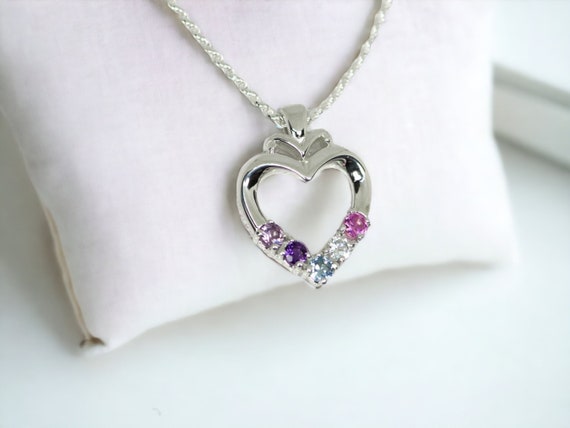 14k Gold Mother's Family Heart Pendant with Birthstones 14k Gold Mother's Family Heart Pendant with Birthstones