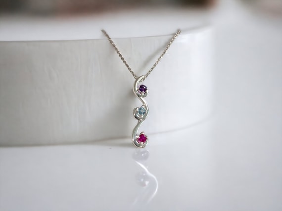 Vertical Double Swirl Mother's Family Birthstone Pendant or Necklace Vertical Double Swirl Mother's Family Birthstone Pendant or Necklace