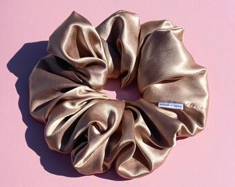 XL Scrunchie en Champagne Satin, Tan Brown Nude, Vegan Silk scrunchie, Luxury Scrunchies Australia, Luxe Oversized Scrunchies