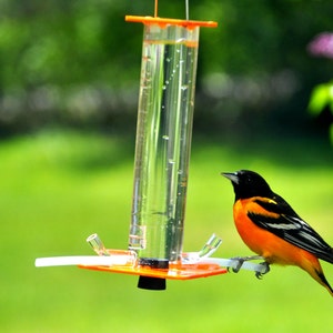 Oriole Feeder OR-1 by Peter's Feeders: This oriole feeder attracts birds like a magnet. image 2