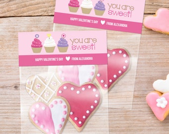 Three Sweet Cupcakes - Valentine's Day Treat Bag Topper - Set of 24/ Valentine Favor Tags / Valentine Treat Bag