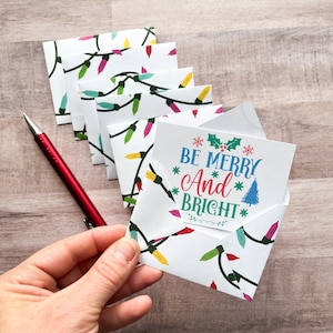 Juego de 6 mini sobres navideños, tarjetas de notas pequeñas para fiestas, tarjetas para rellenar calcetines navideños, etiquetas para envolver regalos, etiquetas para bolsas sorpresa, tarjetas de amigo invisible