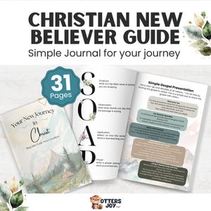 Könnte beinhalten: Ein 31-seitiges christliches Journal für neue Gläubige mit einem Berglandschafts-Cover und dem Text Your New Journey in Christ. Die aufgeschlagenen Seiten zeigen eine SOAP-Studienmethode und eine einfache Evangeliumspräsentation.