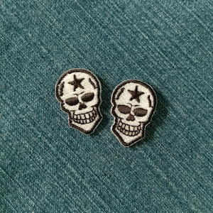 Skull Iron On Patch Set: White & Black Bone Badge (1.9x2.8 cm, 2pc