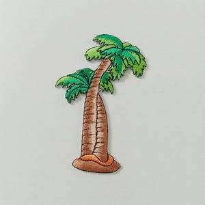 Embroidered Palm Tree Iron On Patch (6.3 cm x 9.8 cm