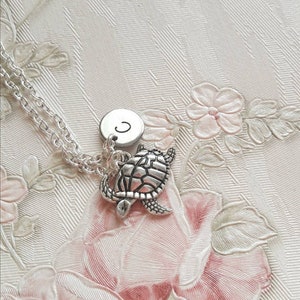 Collana con tartaruga in argento / Collana con amante delle tartarughe / Collane per la migliore amica, Gioielli per la migliore amica / Collana con ciondolo a tartaruga, Collana personalizzata,